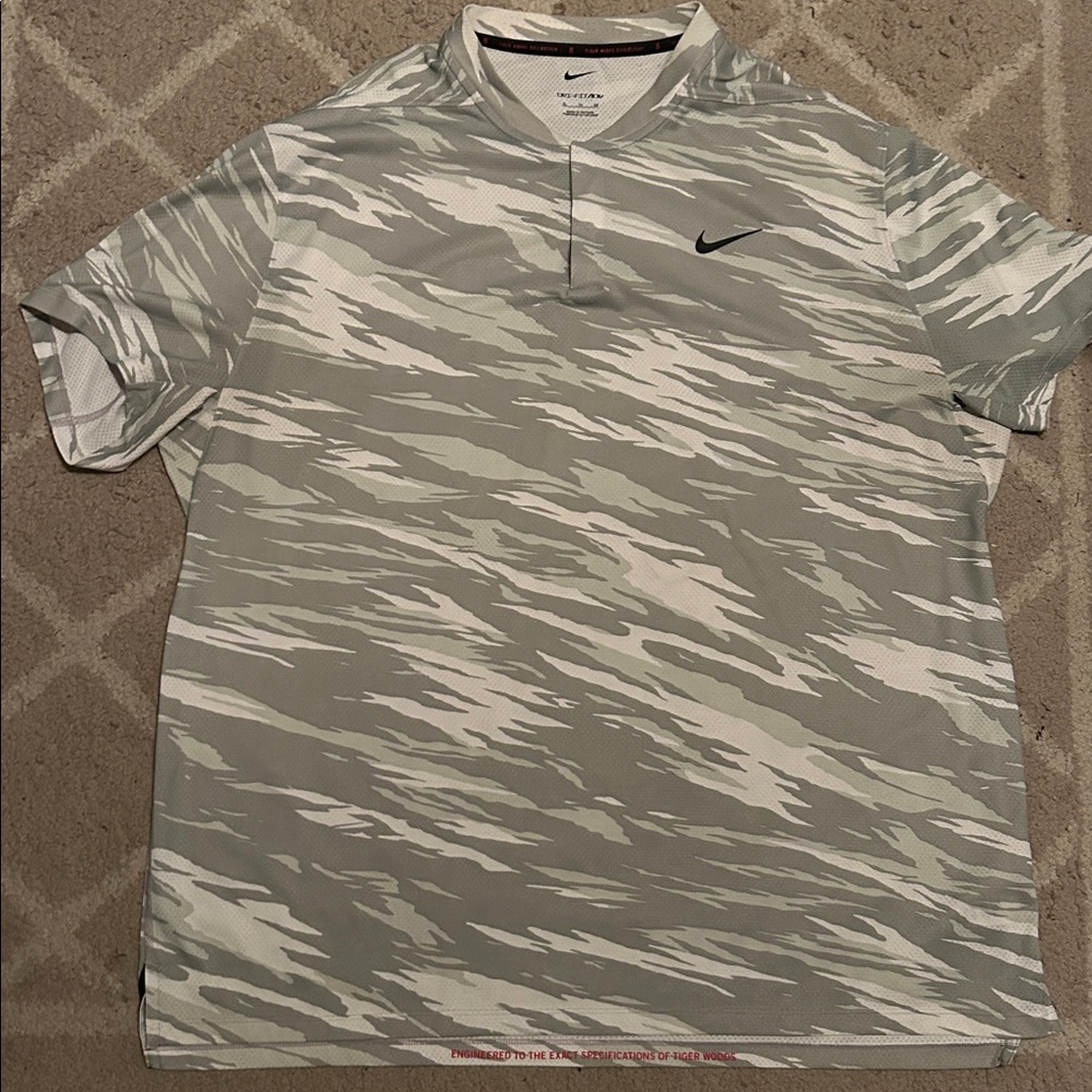 Nike Gray and White Patterned Polo Shirt.  Tiger woods